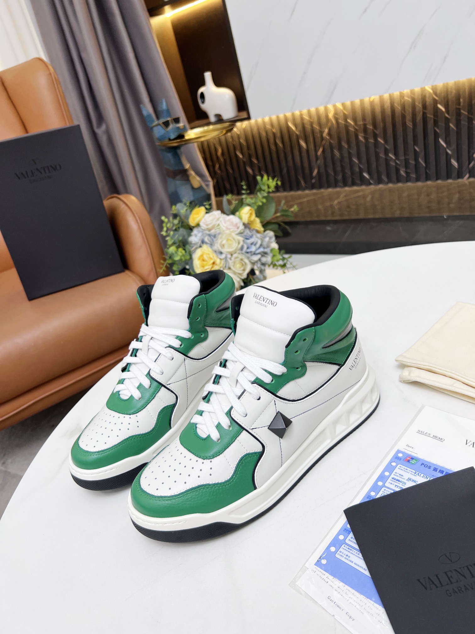 Valentino shoes (35-45) V002