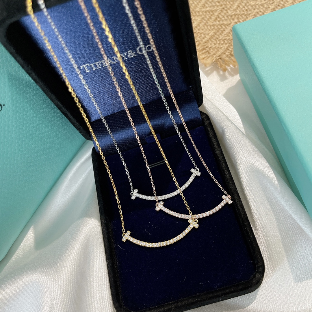 Tiffany & Co. Necklace 012