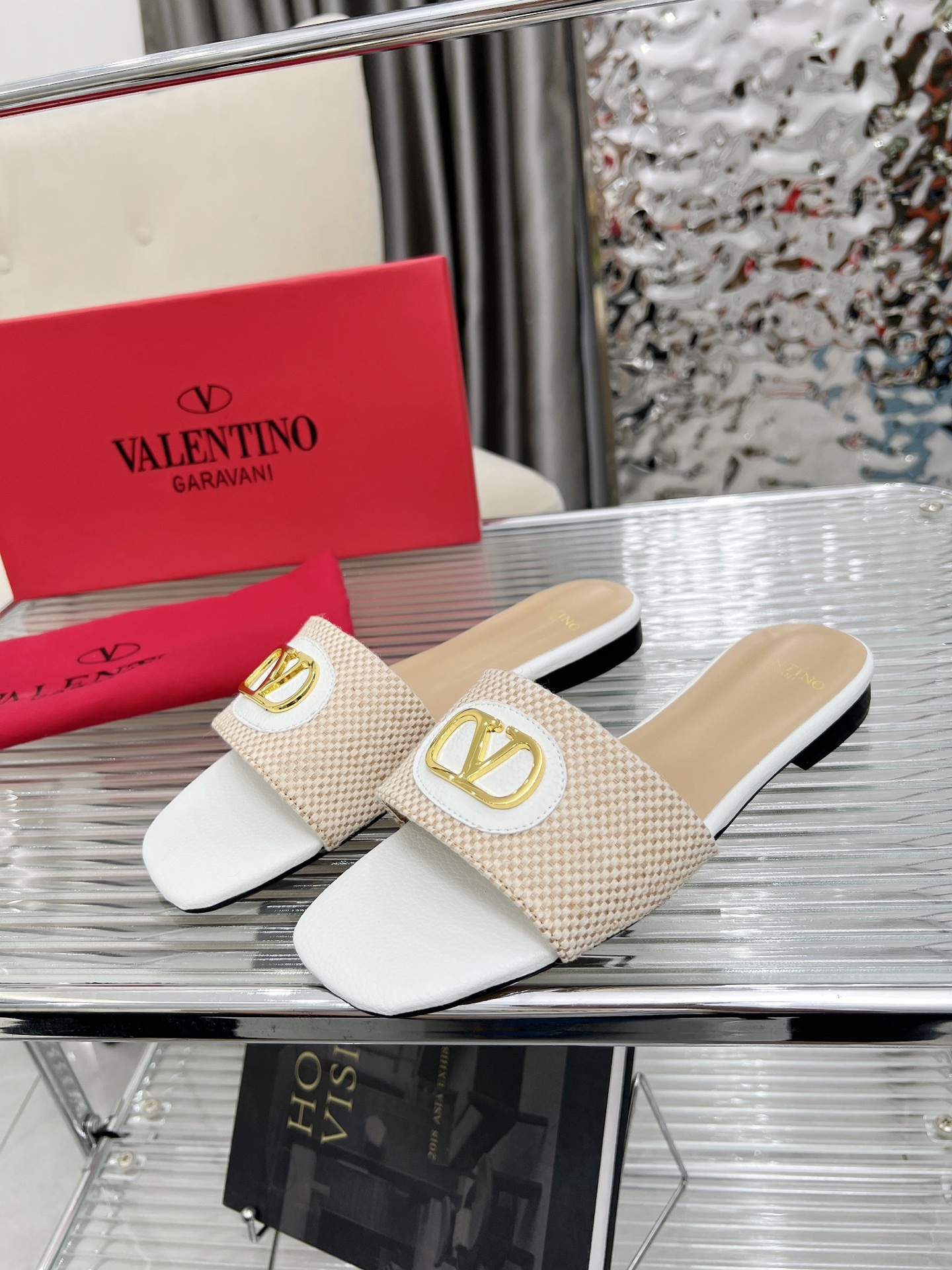 Valentino Shoes Two-tone flat-bottomed ladies' Slippers