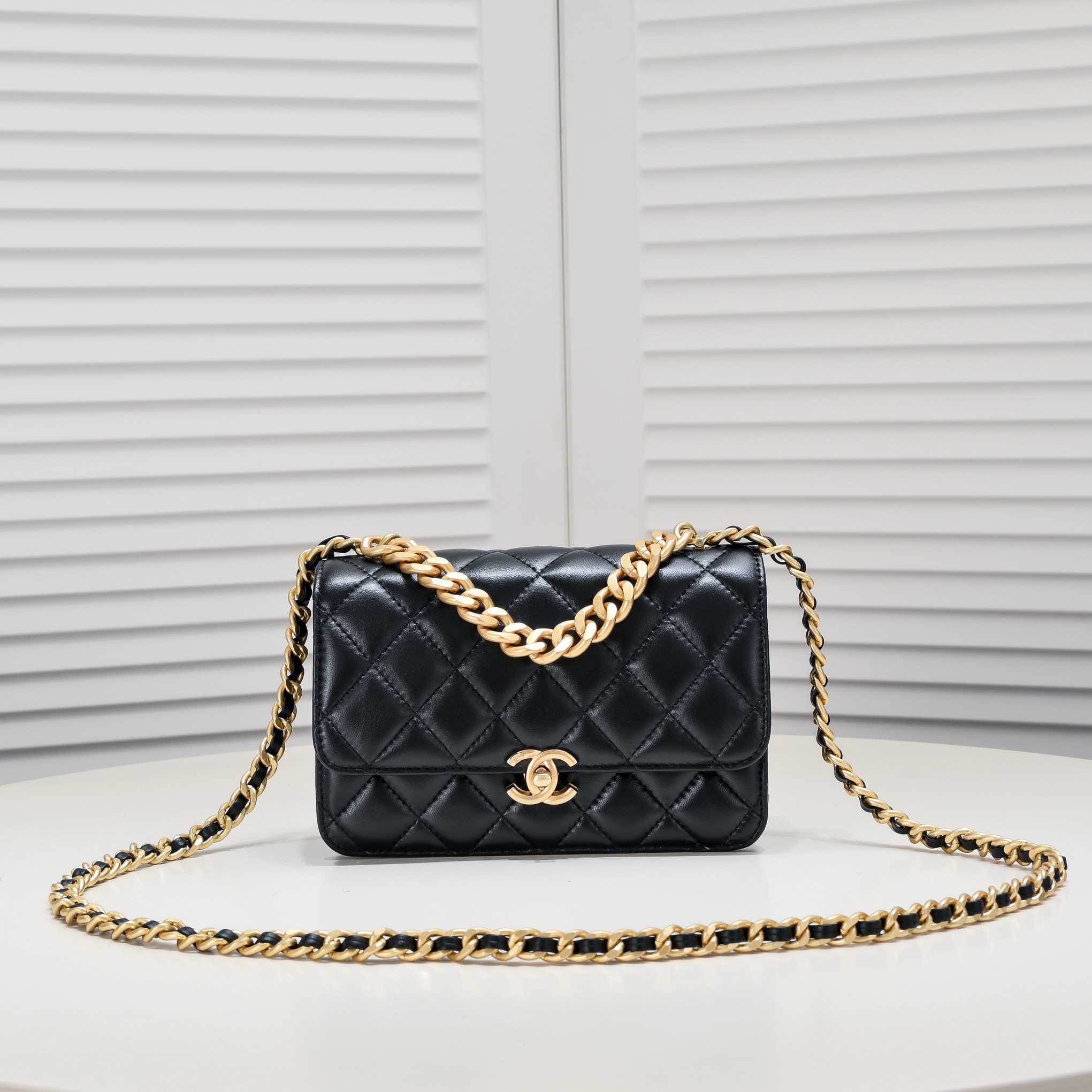 Chanel Soft Sheepskin Chain Shoulder Bag Handbag