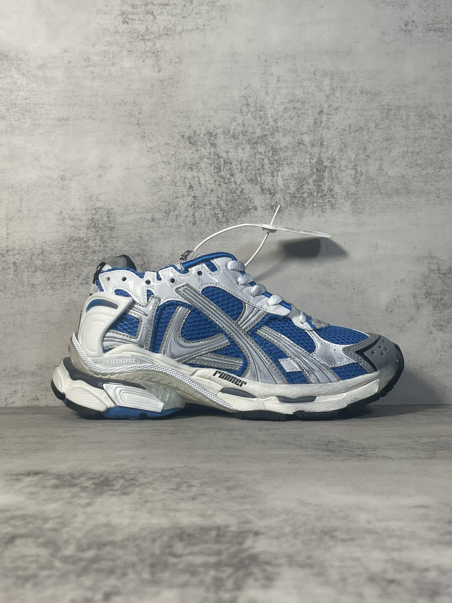Balenciaga 010 Casual shoes XM084