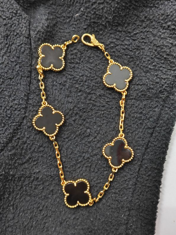Van Cleef Bracelet Dupe �� Black Clover Bracelet, Gold