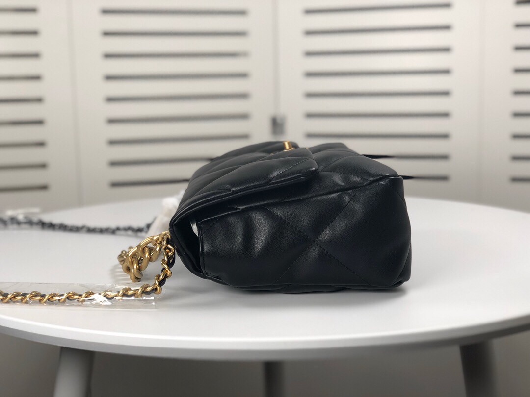 Chanel Lambskin Quilted Medium19 Flap Shoulder Bag Handbag