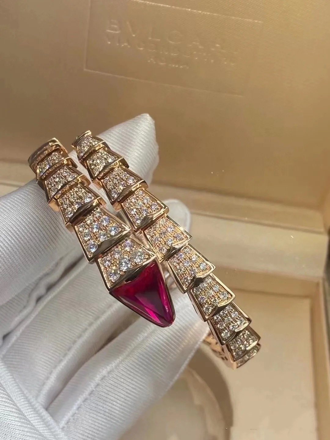 BVLGARI SERPENTI VIPER BRACELET