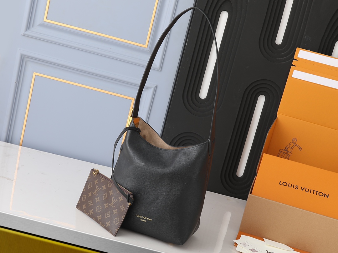 LV Low Key Hobo Bag M25352 LM081 24-31cm