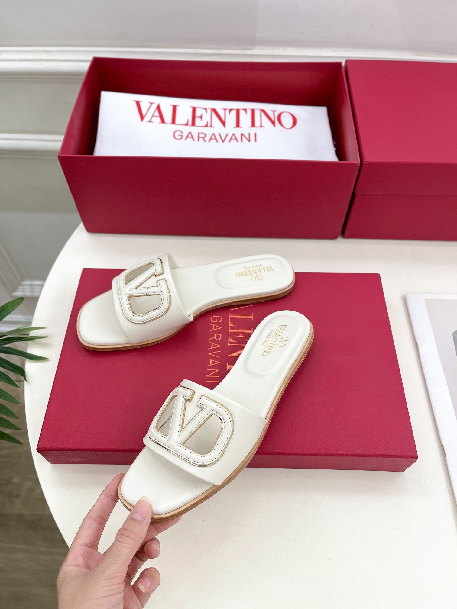 Valentino Shoes Slipper Valentino Garavani Roman Stud Women's Slippers