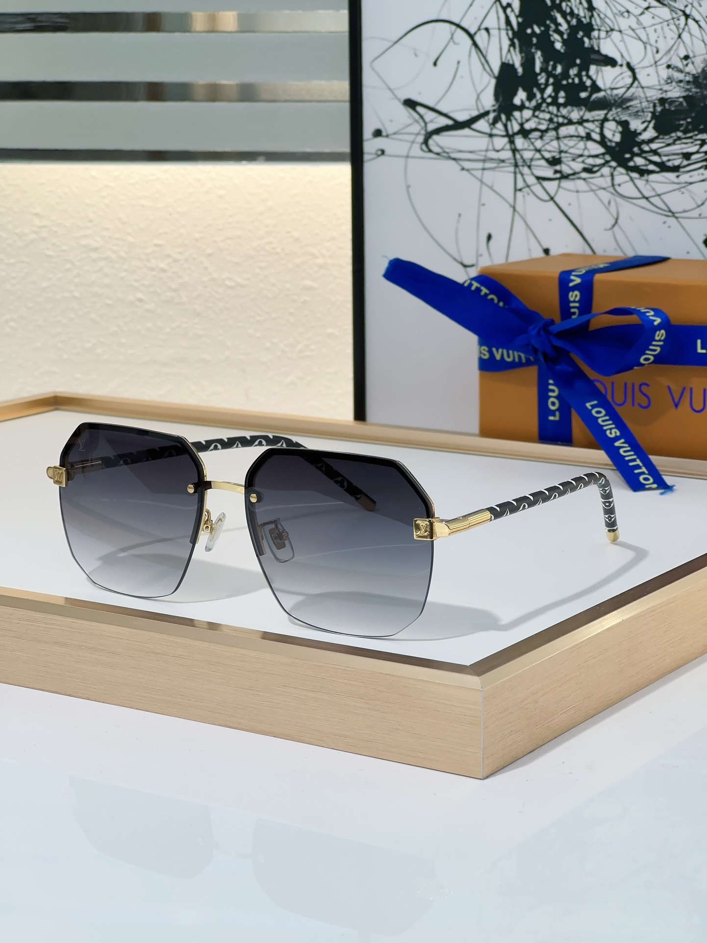 Louis Vuitton LV Sunglasses