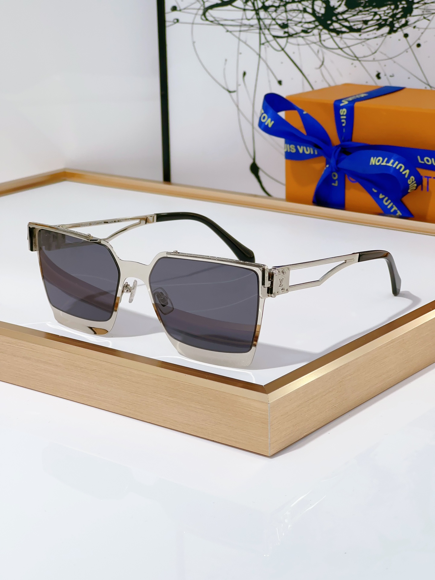 Louis Vuitton LV Sunglasses
