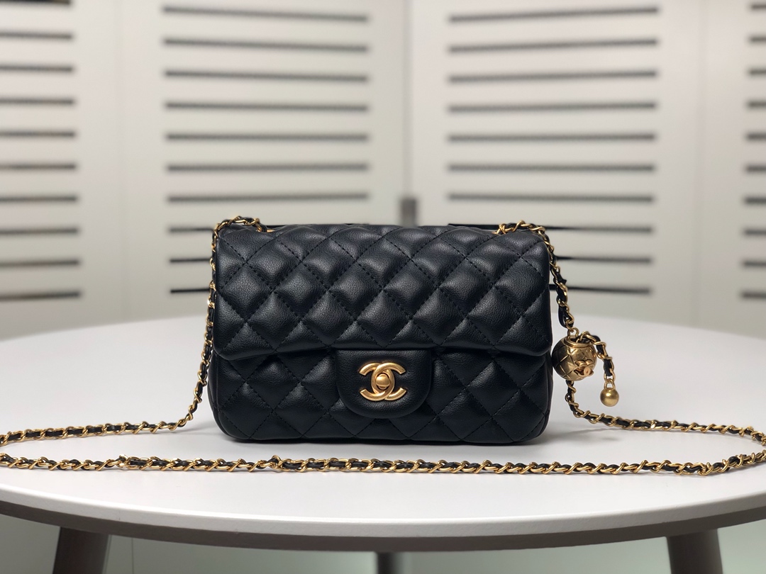 Chanel Cross Body Metal Ball Chain Shoulder Bag Handbag