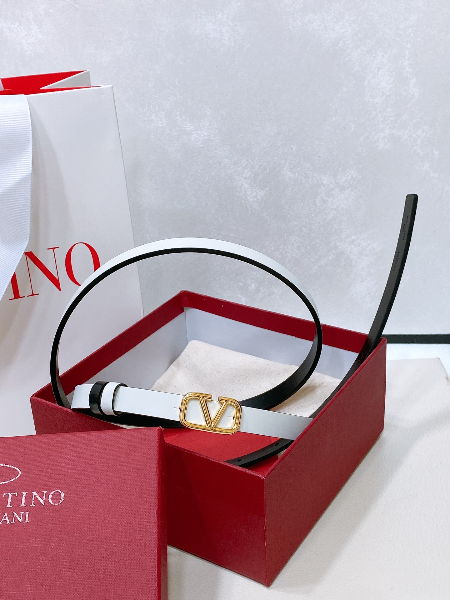 Valentino Leather Belts 1:1 Mirror Version