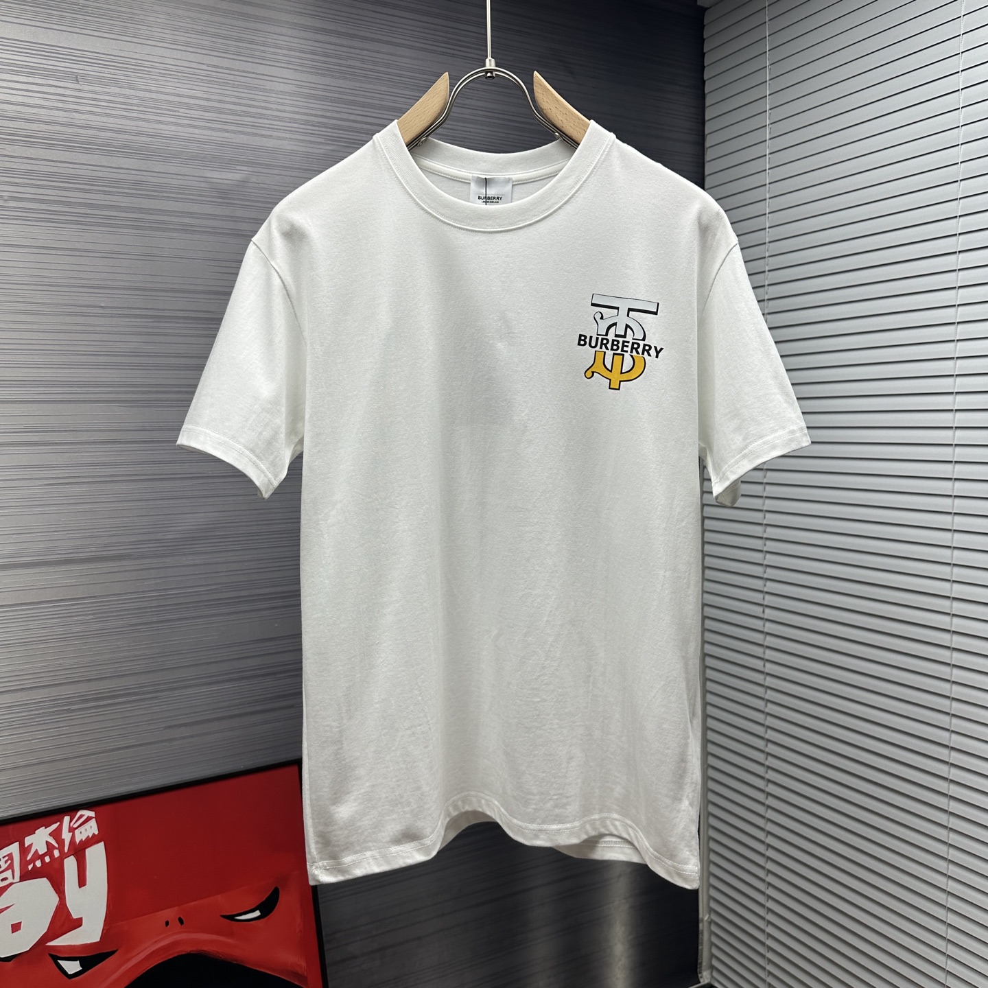 Burberry T-Shirts 006