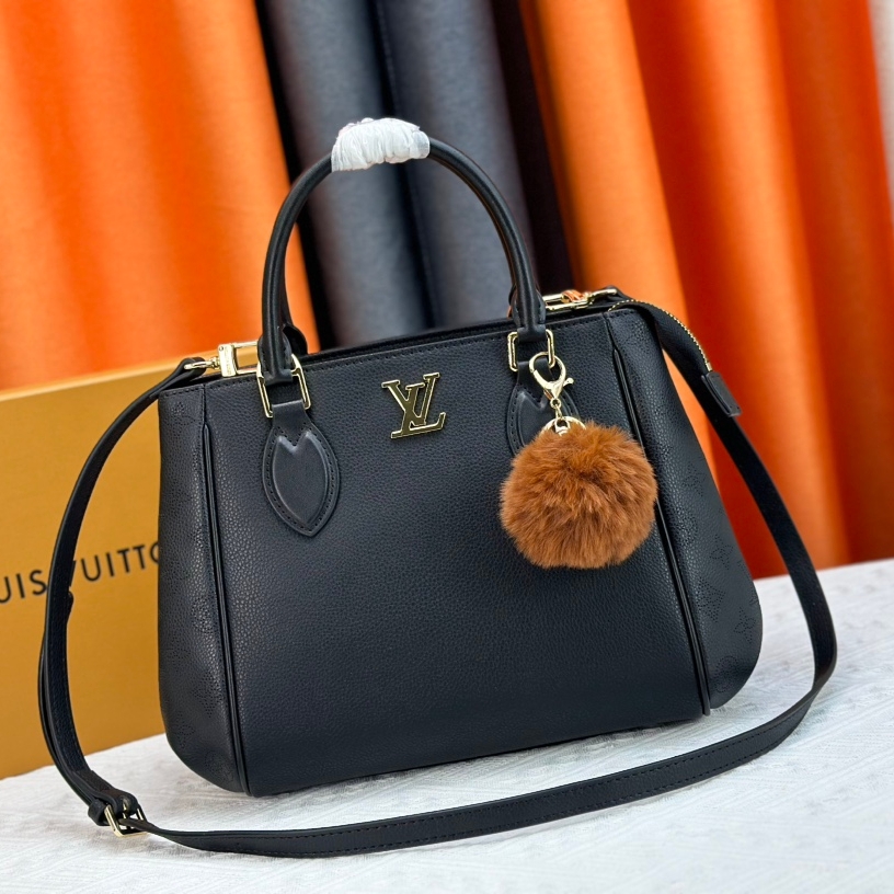 Louis Vuitton Tote Shoulder Crossbody Bag M58188