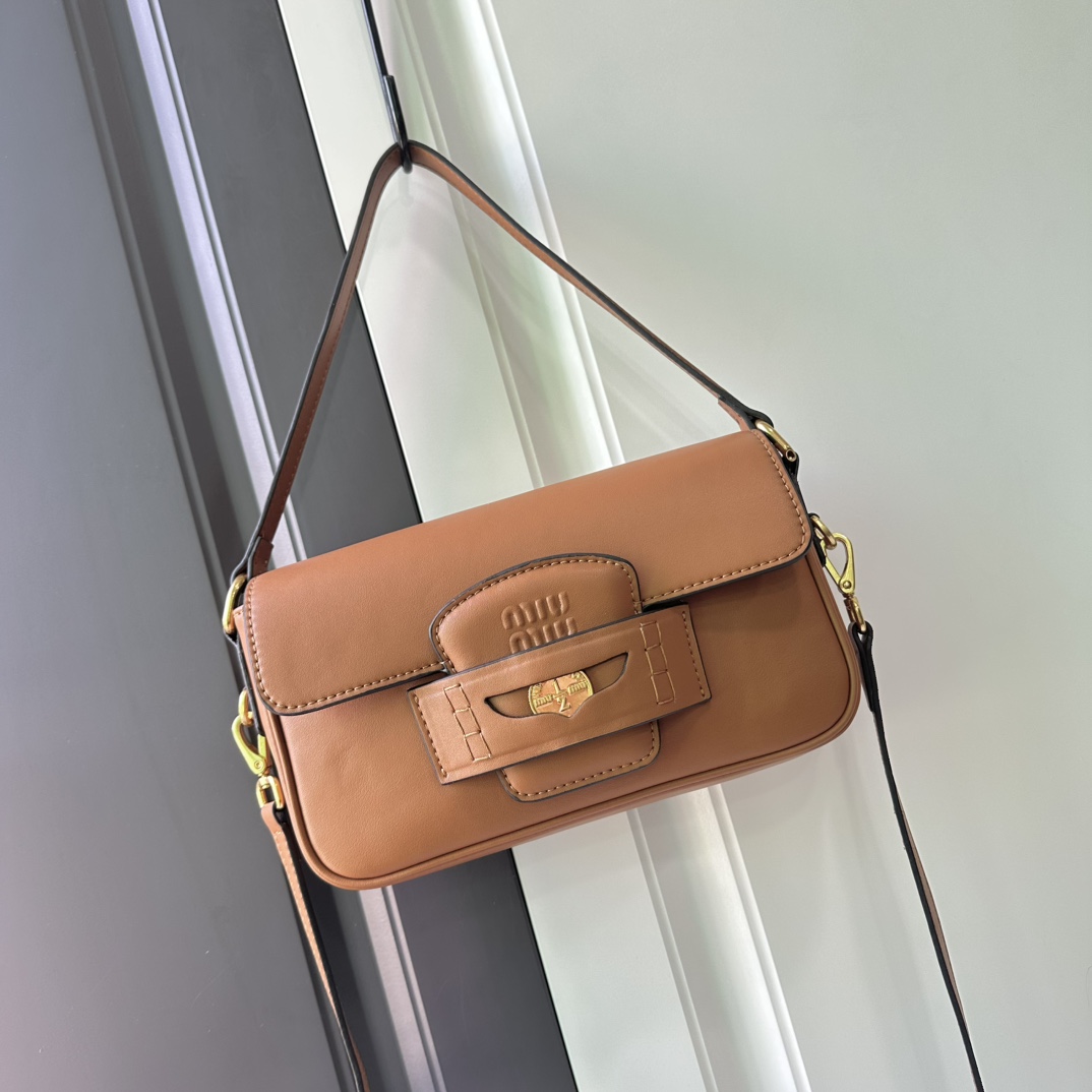 Miu Miu Penny Bag 5BD270 LM081 23cm