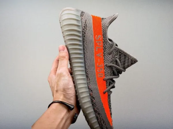 Yeezy350 Boost V2 “Beluga Reflective”(Replica)