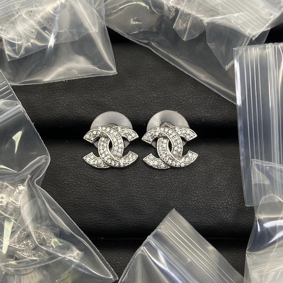 Chanel Earring 051