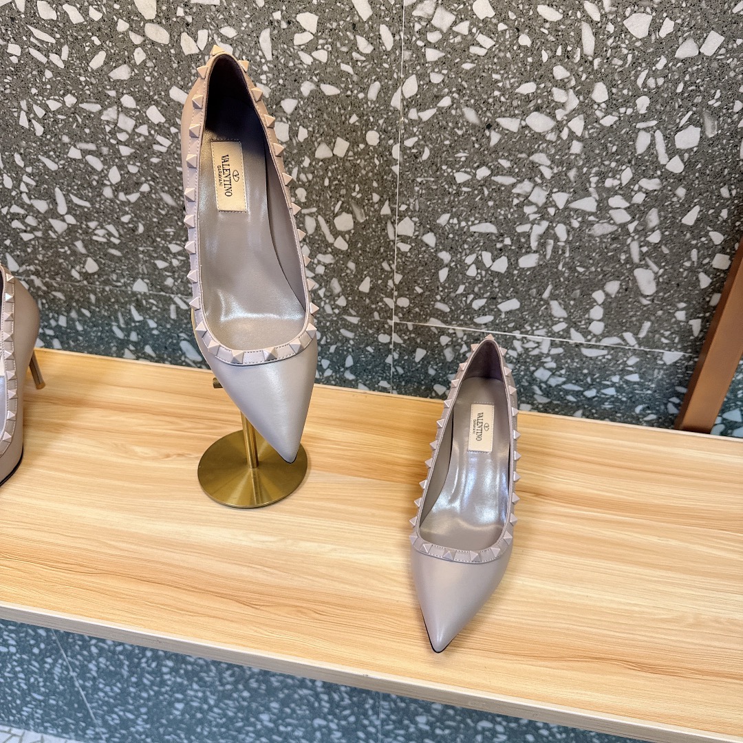 Valentino Shoes Rivet high heels